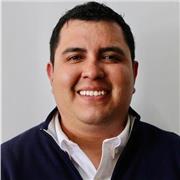 Lic. En Filosofía, mestrante en Gestión del Conocimiento y Práctica Docente